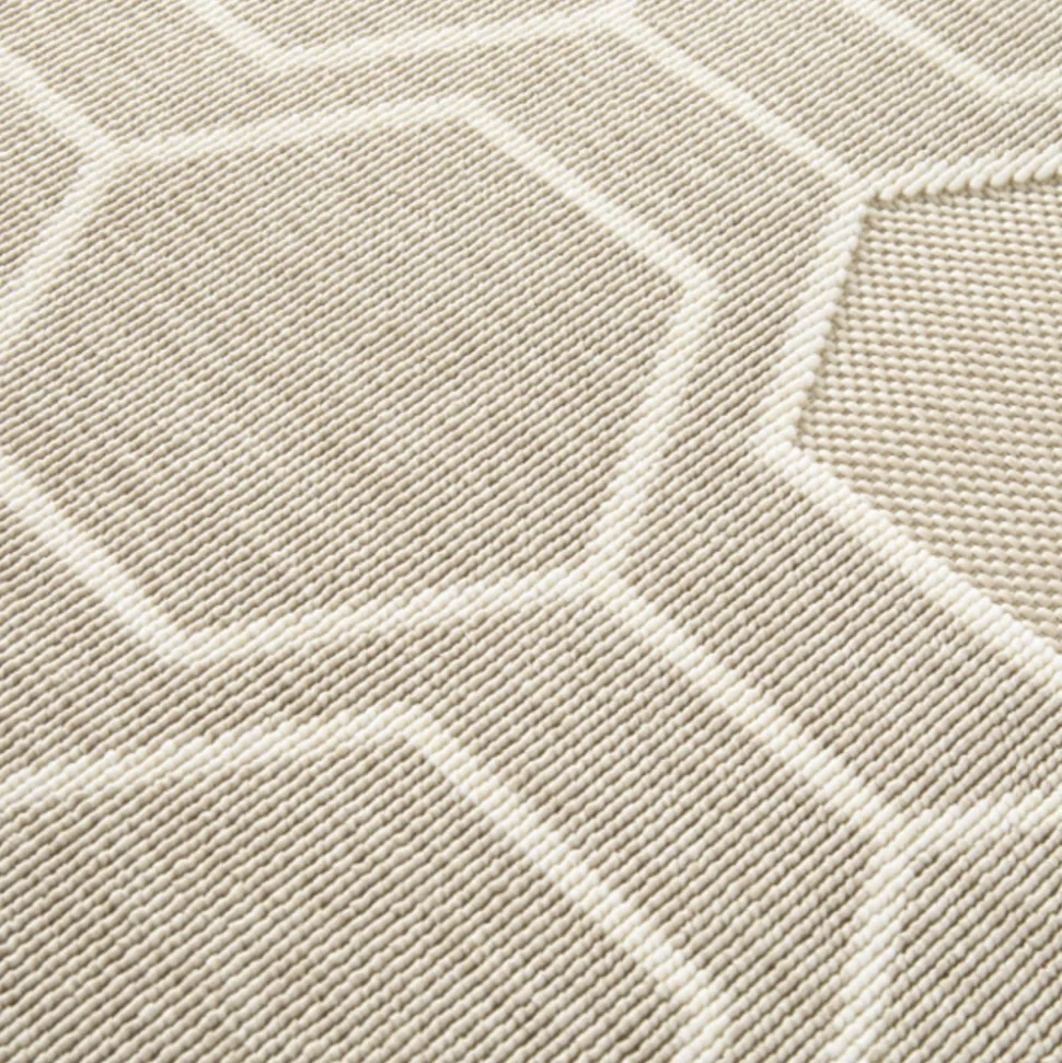 DÉCOWEB - Tapis extérieur et intérieur motif graphique - hexagone - beige et écru - 120 x 170 cm