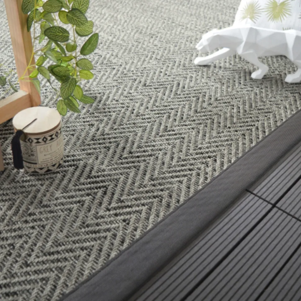 DÉCOWEB - Tapis intérieur / extérieur - java chevron silver - ganse anthracite - 200 x 290 cm