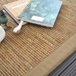 DÉCOWEB - Tapis intérieur / extérieur en tissé plat - bornéo nature - ganse caramel - 200 x 290 cm