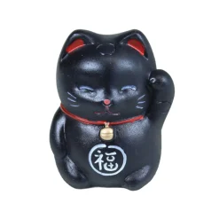 Maneki-Neko, chat de la chance en résine noire - L.4,5xl.3,8xH.5,2cm