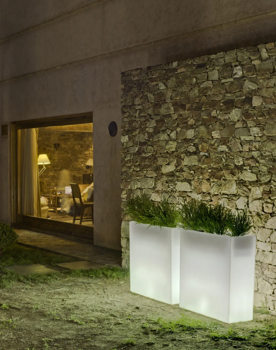 NEWGARDEN - Bac à fleurs lumineux junco 80 solaire+batterie rechargeable led rgb avec télécommande 80x32x80cm