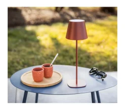 OZALIDE - Aliki - lampe à poser tactile et rechargeable - rouge brique